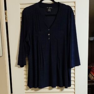 Elie McCarthy Women's Size 1X Navy Tunic V-Neck Blouse with 3/4 Roll Tab Sleeves